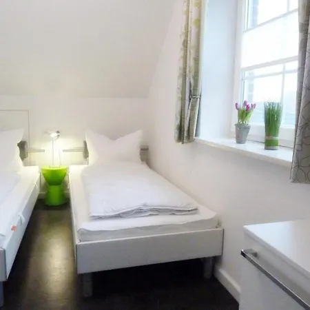 Riedhaus Am Siel Nyaraló *